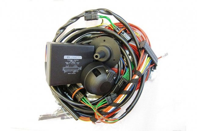 EH Connector Modellspecifik Elsats